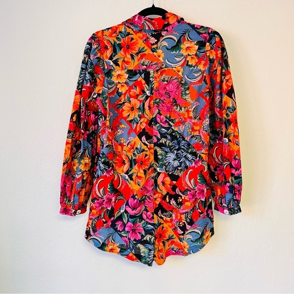 Olivaceous Flower Gorgeous Romper Small - Picture 9 of 9